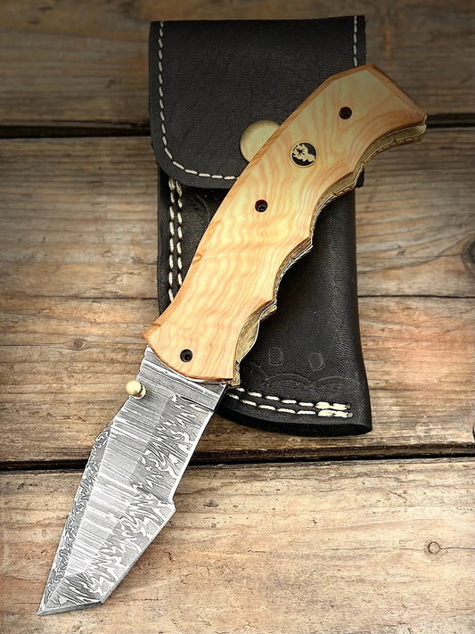 7.5" Olive Wood  Gentleman's Handmade Damascus Steel Pocket Knife